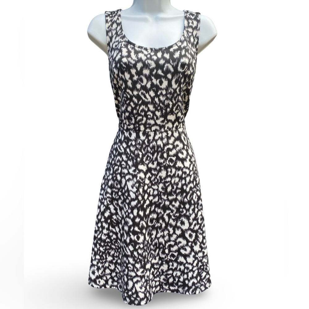 Black & White Animal Print Sleeveless A-Line Scoop Neck Dress-Back Strap Design